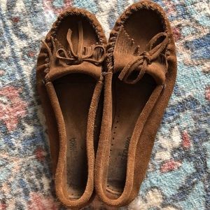 Minnetonka Shoes - Minnetonka Moccasins! Minnetonka Shoes - Minnetonka Moccasins!